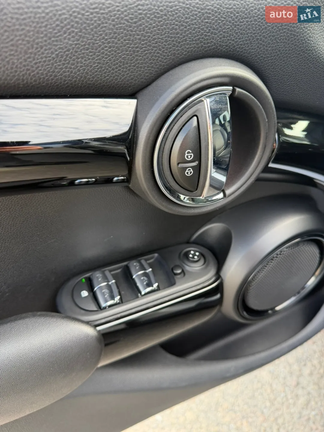 2020 MINI Cooper - мініатюра 19