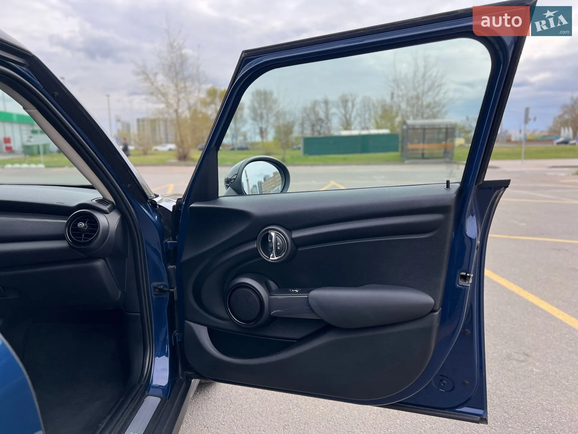 2016 MINI Cooper - мініатюра 26