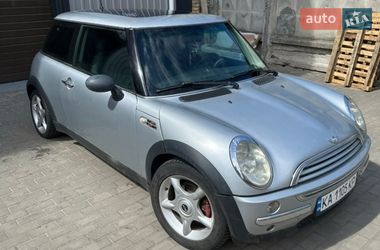Хэтчбек MINI Cooper 2004 в Киеве