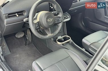 Хэтчбек MINI Cooper 2024 в Киеве фото 4 Хэтчбек MINI Cooper 2024 в Киеве