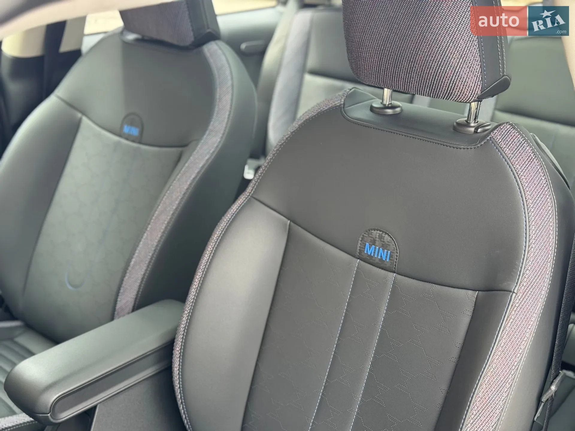 2024 MINI Cooper - мініатюра 5