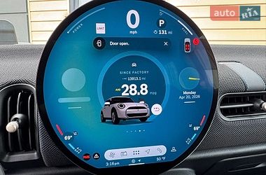 Хэтчбек MINI Cooper 2024 в Киеве фото 8 Хэтчбек MINI Cooper 2024 в Киеве