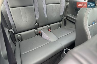 Хэтчбек MINI Cooper 2024 в Киеве фото 19 Хэтчбек MINI Cooper 2024 в Киеве