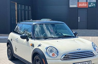 Хэтчбек MINI Cooper 2008 в Шептицькому