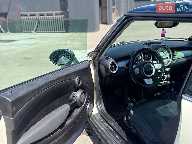 Хэтчбек MINI Cooper 2008 в Шептицькому