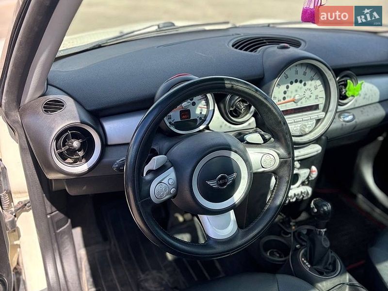 Хэтчбек MINI Cooper 2008 в Шептицькому