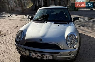 Хетчбек MINI Cooper 2004 в Івано-Франківську