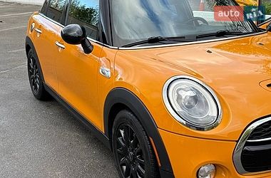 Хэтчбек MINI Cooper 2015 в Киеве фото 6 Хэтчбек MINI Cooper 2015 в Киеве