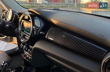 Хэтчбек MINI Cooper 2019 в Киеве
