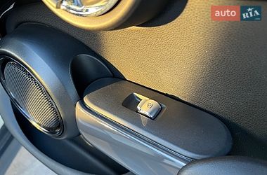 Хэтчбек MINI Cooper 2019 в Киеве