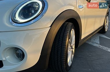 Хэтчбек MINI Cooper 2019 в Киеве