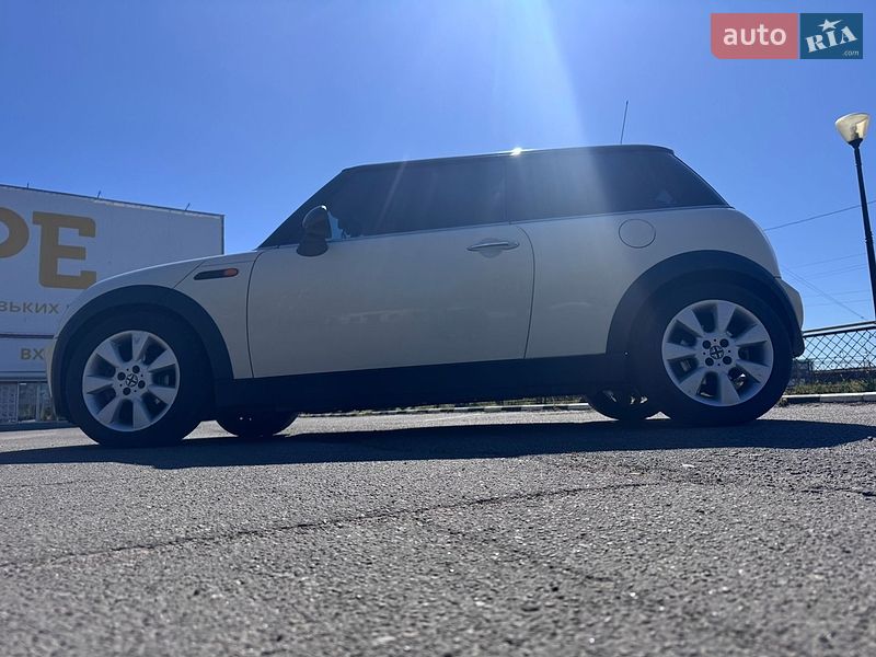 Хетчбек MINI Cooper 2005 в Одесі фото 6 Хетчбек MINI Cooper 2005 в Одесі