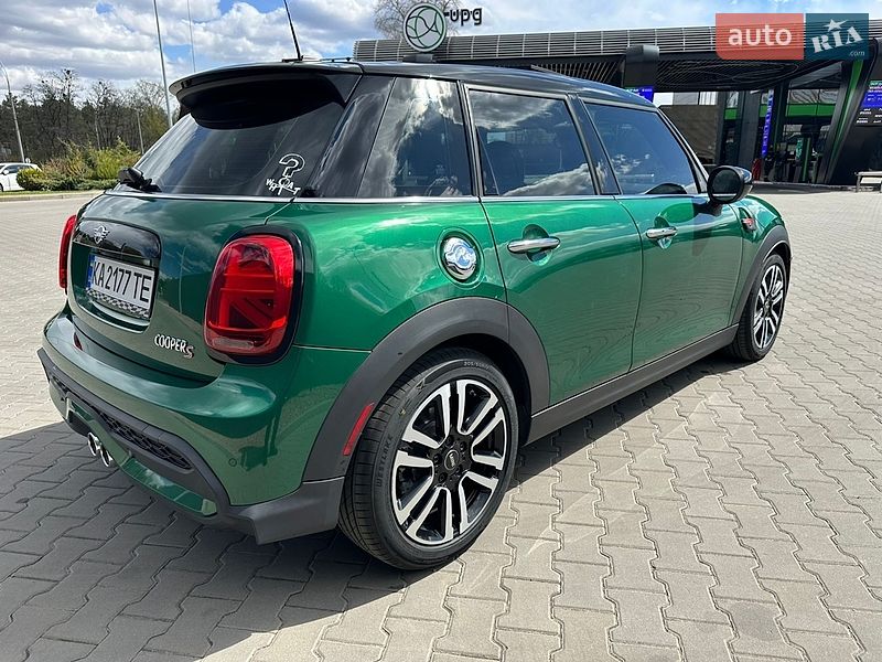 Хэтчбек MINI Cooper 2021 в Киеве фото 7 Хэтчбек MINI Cooper 2021 в Киеве