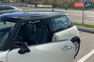 Хэтчбек MINI Cooper 2004 в Луцке