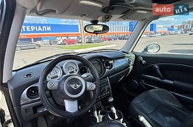 Хэтчбек MINI Cooper 2004 в Луцке