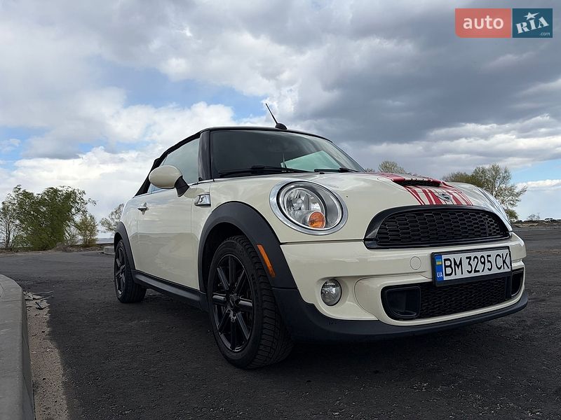 Хэтчбек MINI Cooper 2013 в Черкассах