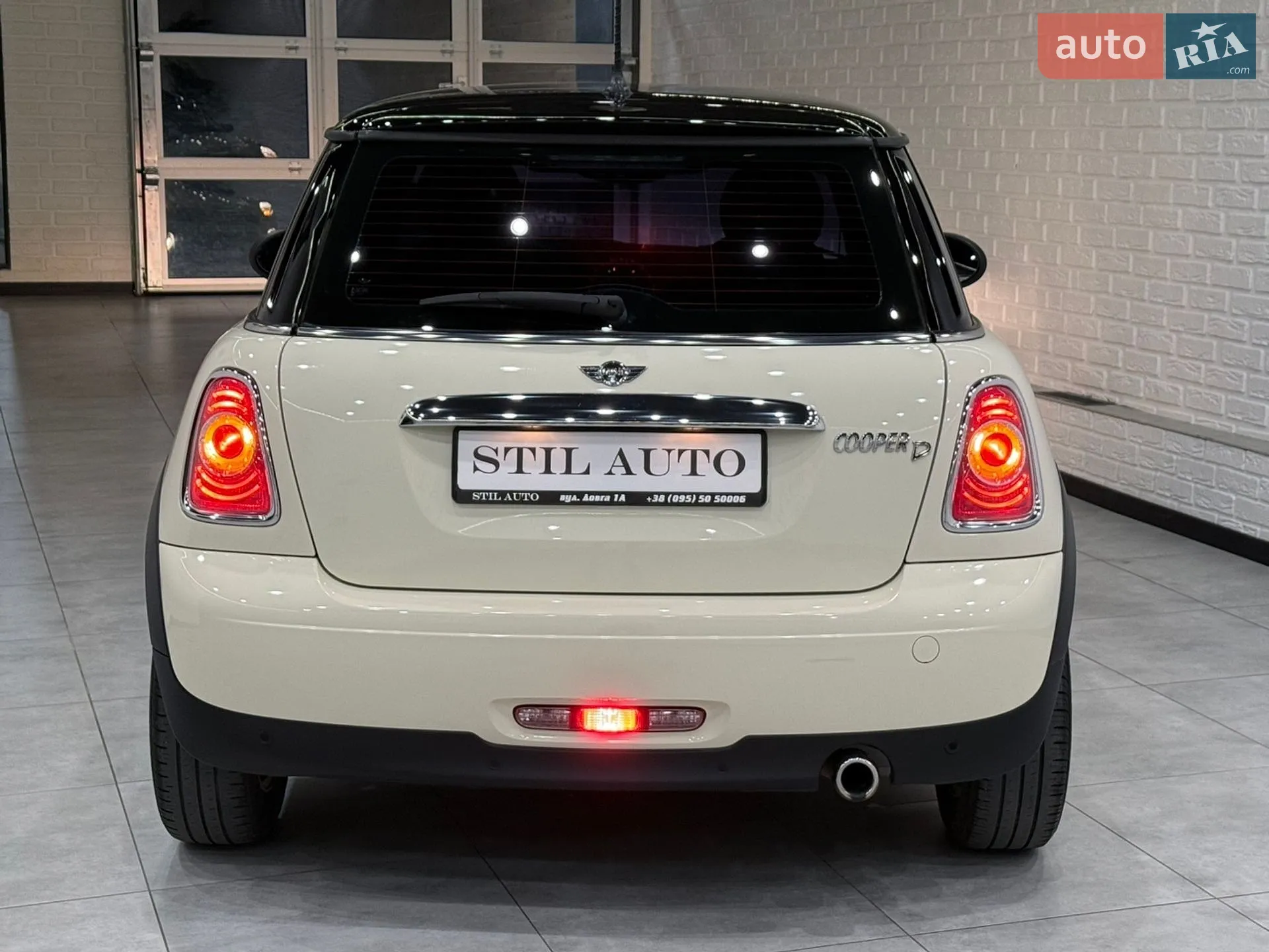 2012 MINI Cooper - мініатюра 8