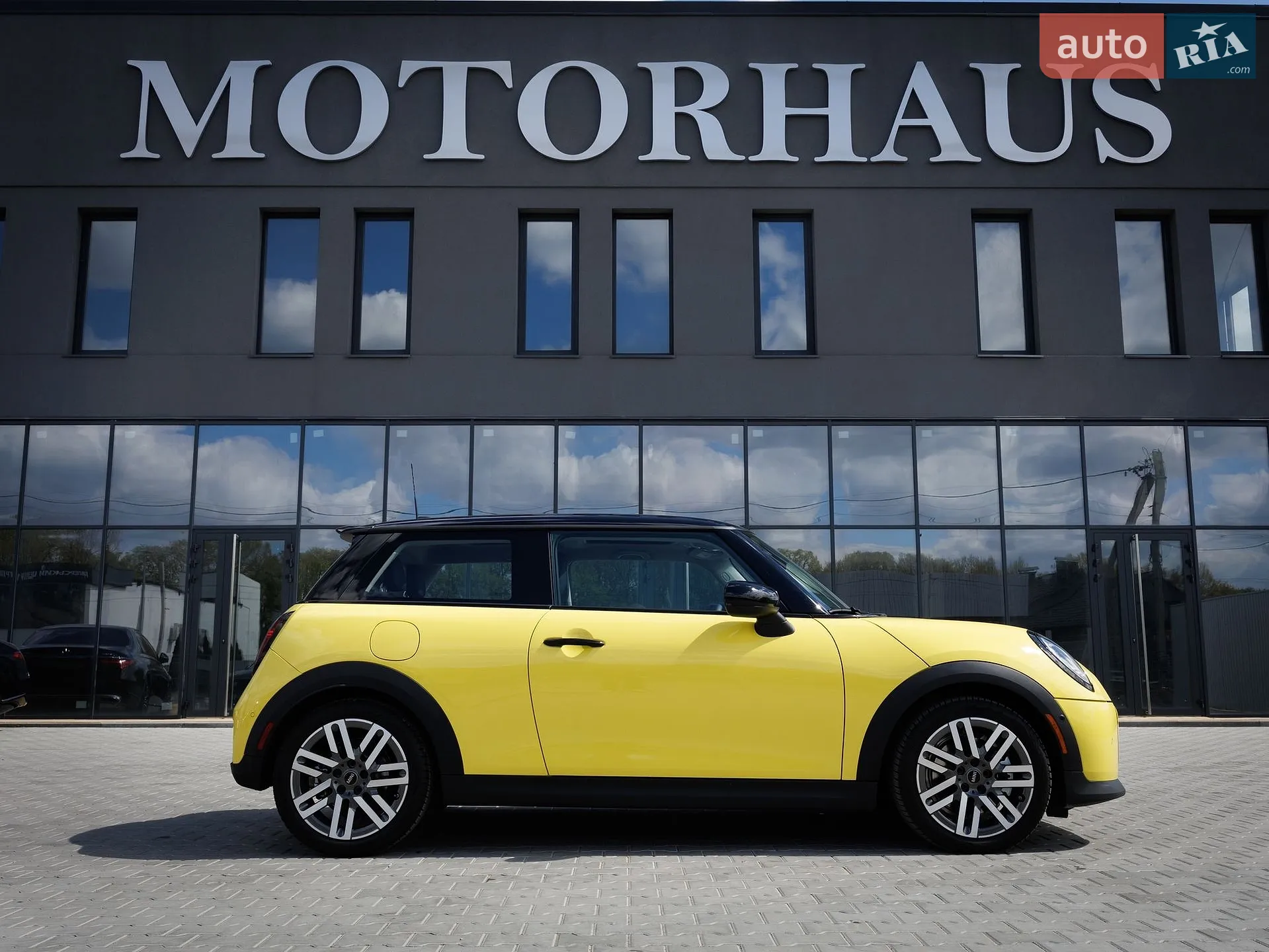 2024 MINI Cooper - мініатюра 9