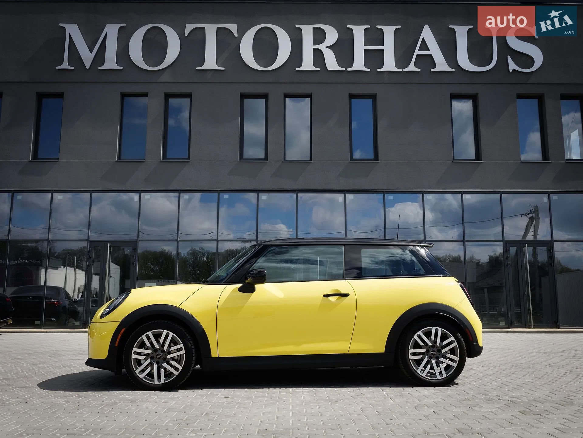 2024 MINI Cooper - мініатюра 13