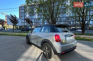 Хэтчбек MINI Cooper 2021 в Ужгороде