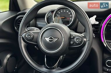 Купе MINI Cooper 2015 в Кременчуці