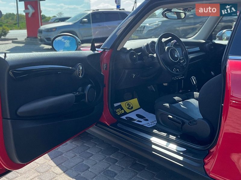 Хетчбек MINI Cooper 2018 в Мукачевому