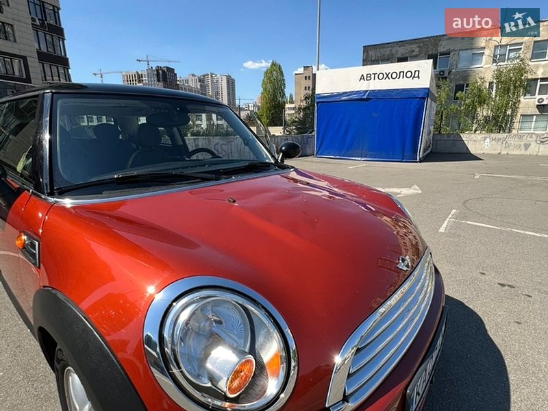 Хэтчбек MINI Cooper 2013 в Киеве