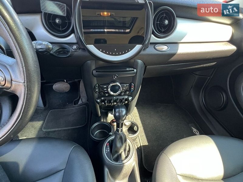 Хэтчбек MINI Cooper 2013 в Киеве