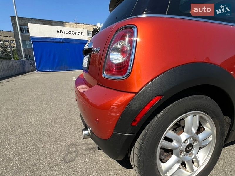 Хэтчбек MINI Cooper 2013 в Киеве