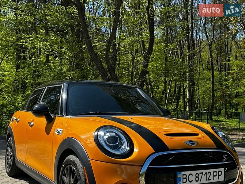 Хетчбек MINI Cooper 2016 в Львові