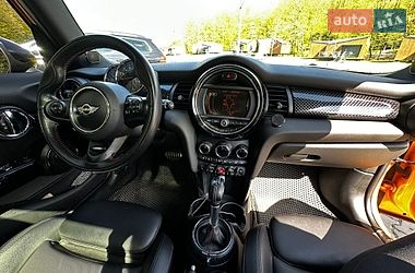 Хетчбек MINI Cooper 2016 в Львові