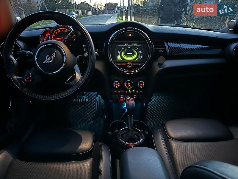 Хетчбек MINI Cooper 2016 в Львові