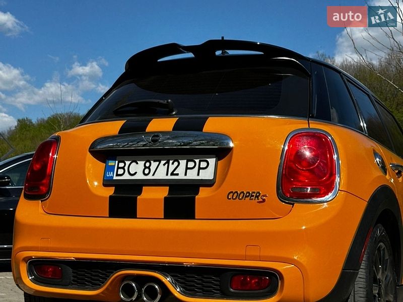 Хетчбек MINI Cooper 2016 в Львові