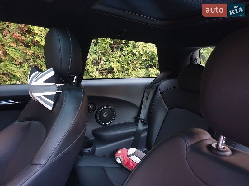 Хетчбек MINI Cooper 2015 в Вінниці