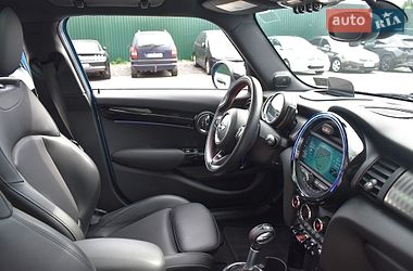 Хетчбек MINI Cooper 2017 в Києві