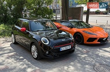 Хэтчбек MINI Cooper 2014 в Киеве