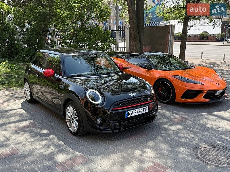 Хэтчбек MINI Cooper 2014 в Киеве
