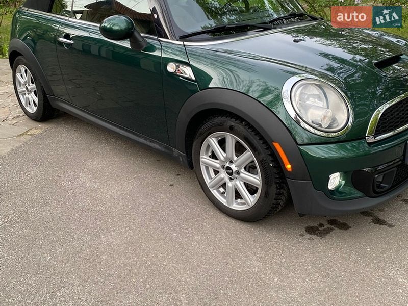 Хетчбек MINI Cooper 2015 в Києві