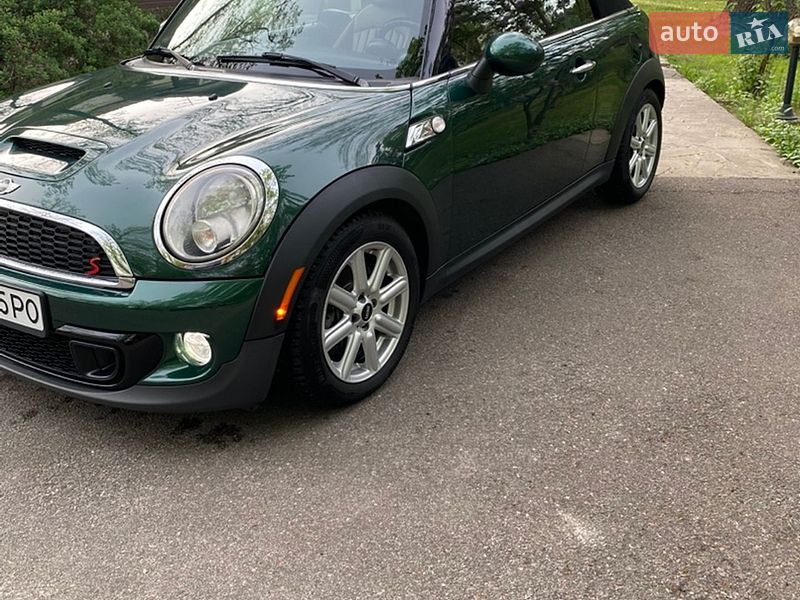 Хетчбек MINI Cooper 2015 в Києві