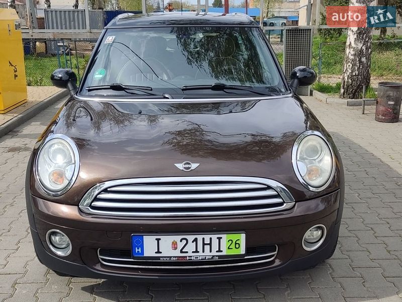 Хэтчбек MINI Cooper 2008 в Черновцах