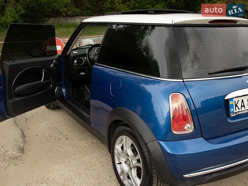 Хэтчбек MINI Cooper 2006 в Киеве