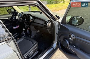 Хэтчбек MINI Cooper 2019 в Кременчуге