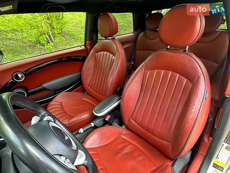 Хэтчбек MINI Cooper 2007 в Рава-Русской фото 9 Хэтчбек MINI Cooper 2007 в Рава-Русской