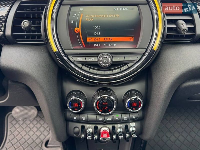 Хэтчбек MINI Cooper 2020 в Киеве