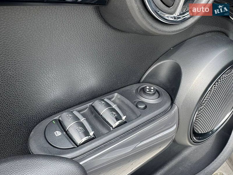 Хэтчбек MINI Cooper 2020 в Киеве