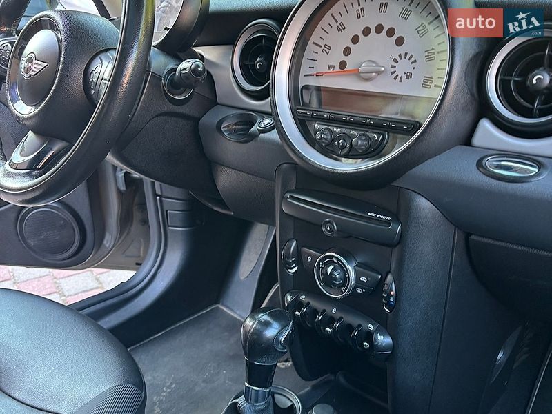 Хэтчбек MINI Cooper 2011 в Львове фото 12 Хэтчбек MINI Cooper 2011 в Львове