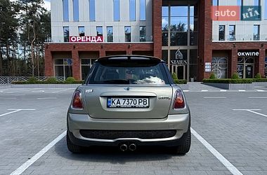 Хэтчбек MINI Cooper 2010 в Ирпене