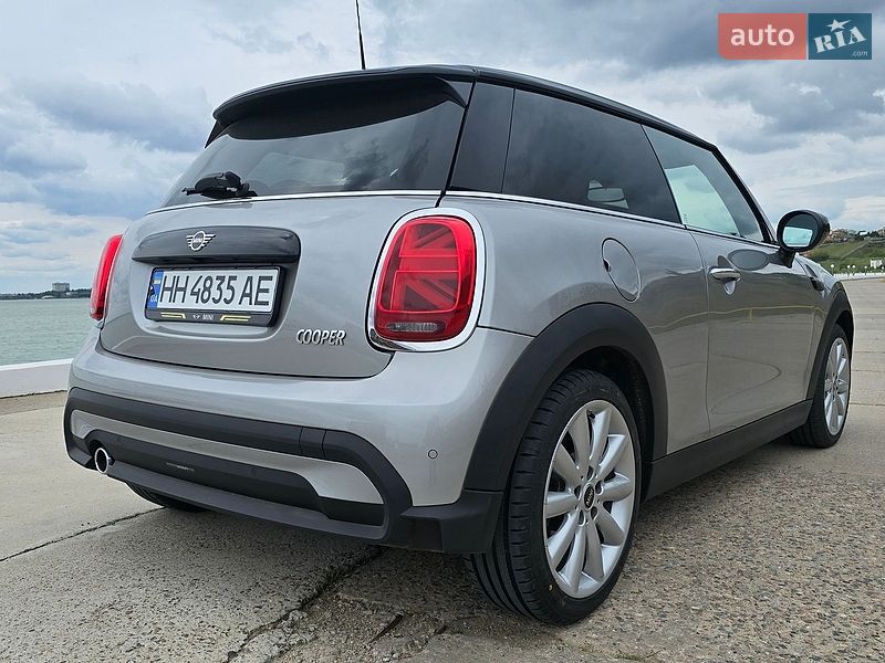 Хетчбек MINI Cooper 2023 в Одесі