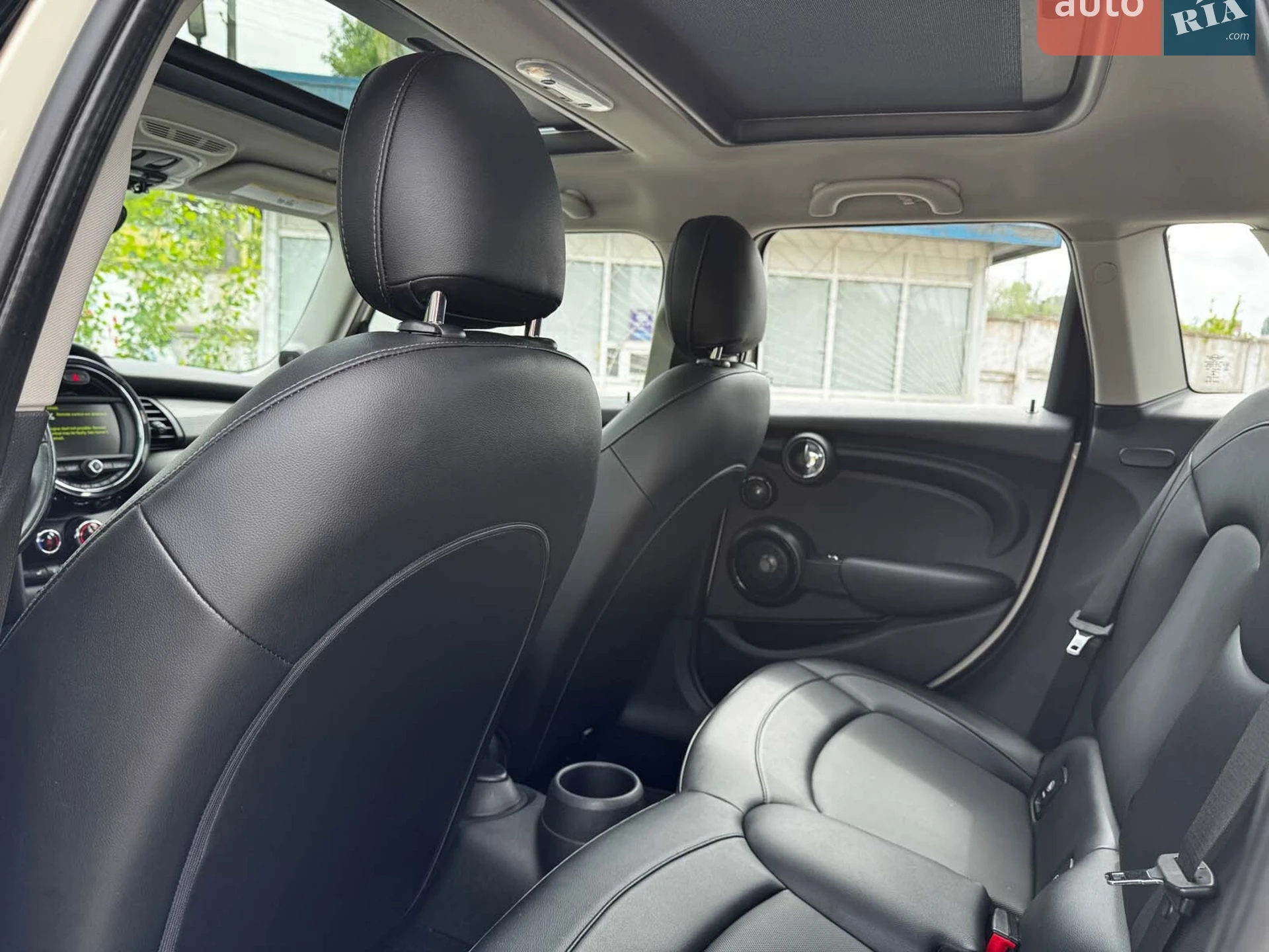 2016 MINI Cooper - мініатюра 27