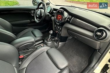 Хэтчбек MINI Cooper 2018 в Днепре фото 18 Хэтчбек MINI Cooper 2018 в Днепре